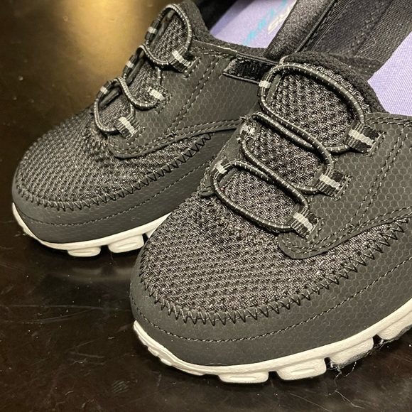 Sketchers Memory Foam Flicker sparkle sport slip on shoes - Picture 11 of 13